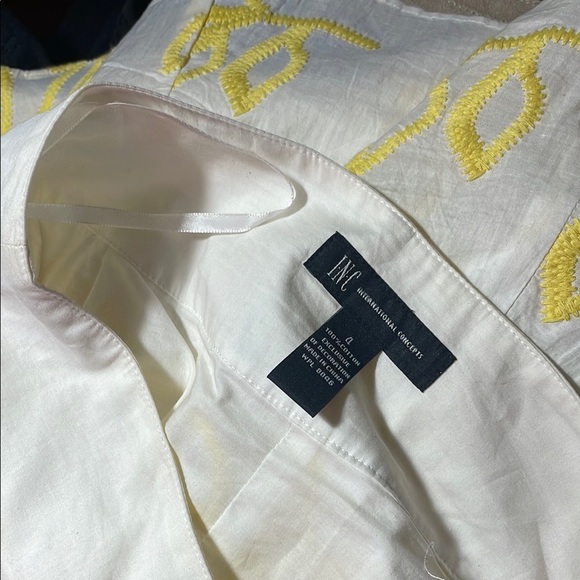 INC Light cotton skirt with embroidered Flowers - Picture 5 of 5